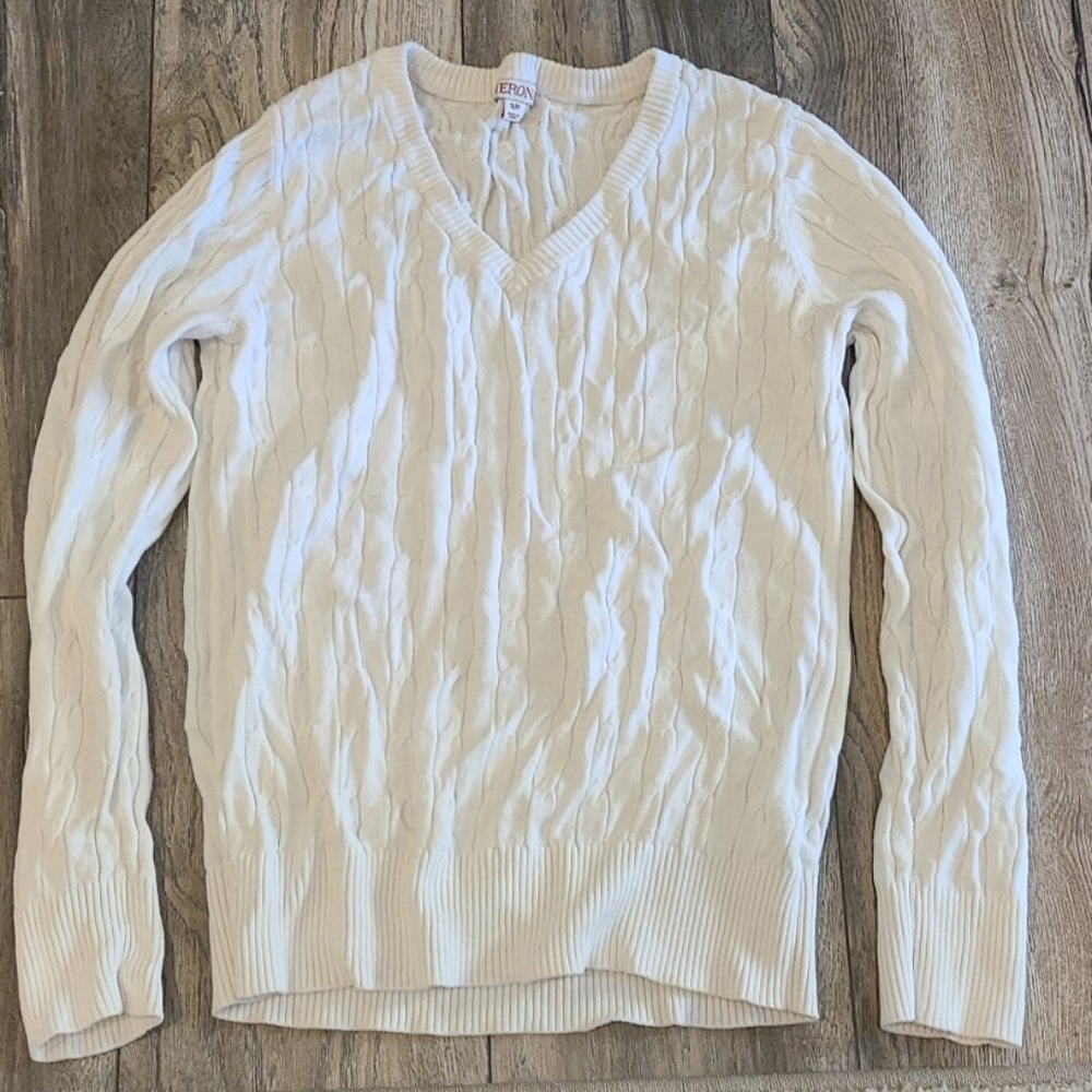 White woven cardigan